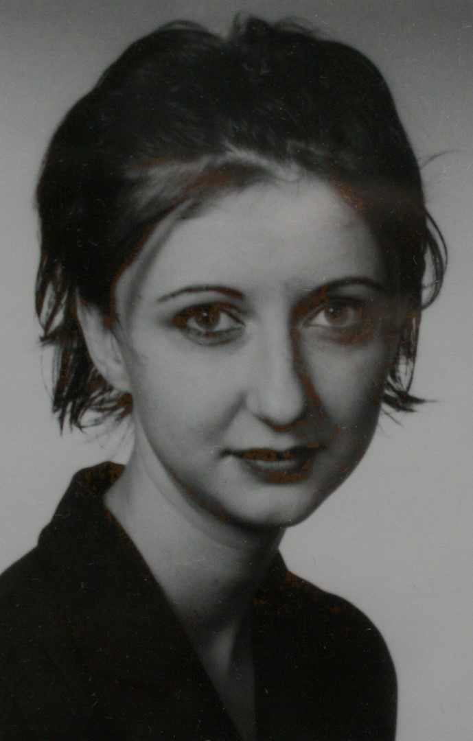 2002Schaffer Aniko